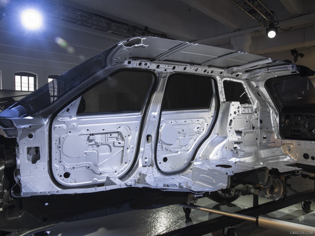 2014 Range Rover Sport Body Structure Boron Extrication
