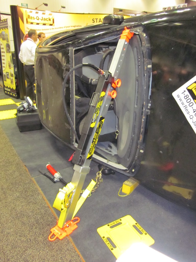 The Res-Q-Jack_Space-Saver_Extrication_Strut-FDIC_2011