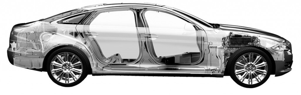 2013 Jaguar XJ Body Structure Extrication Training