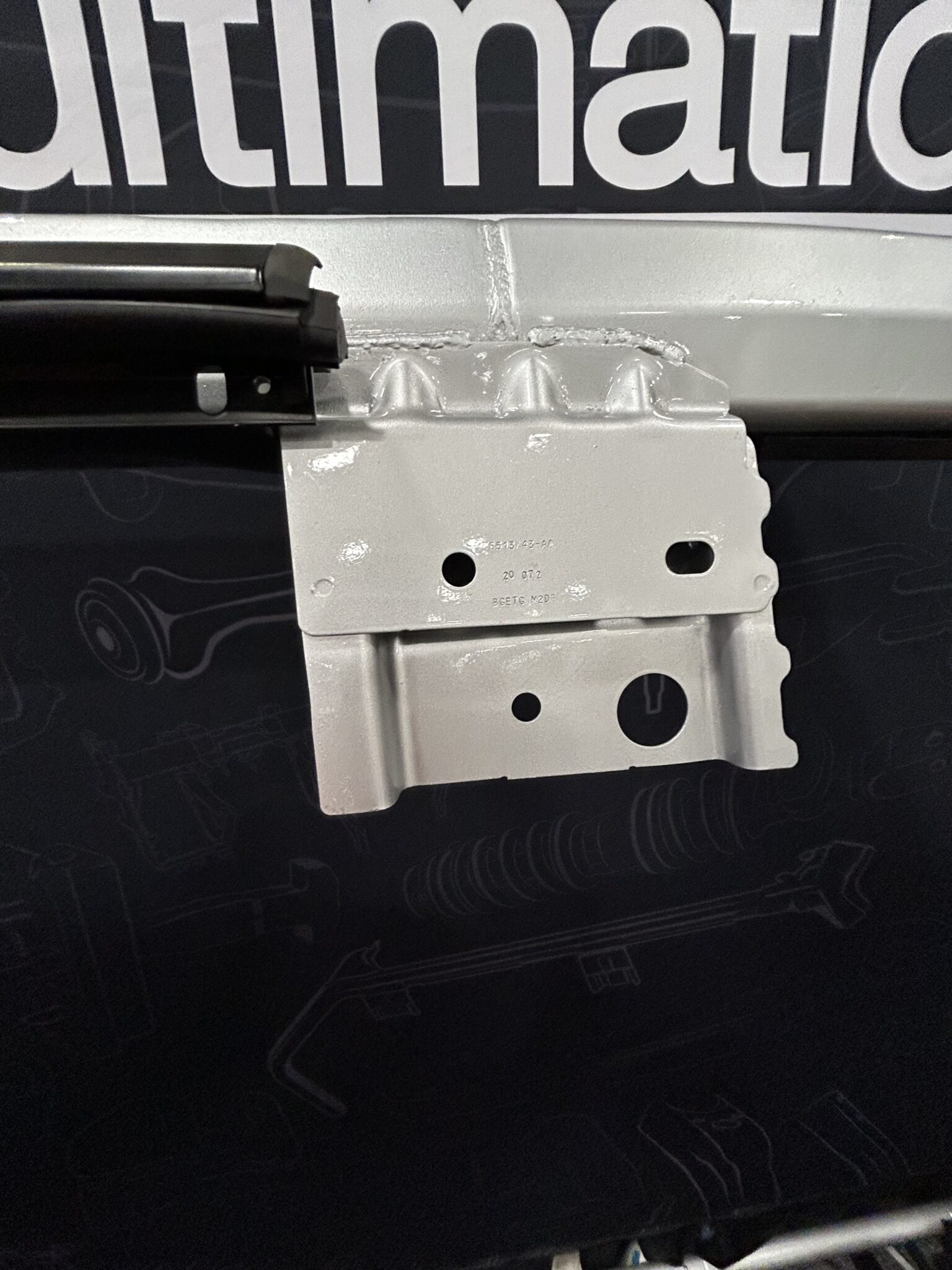 Ford Bronco Roof Rail Body Construction - Boron Extrication