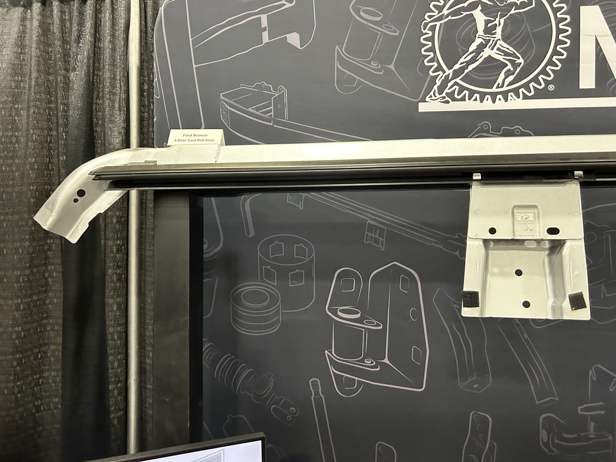 Ford Bronco Roof Rail Body Construction - Boron Extrication